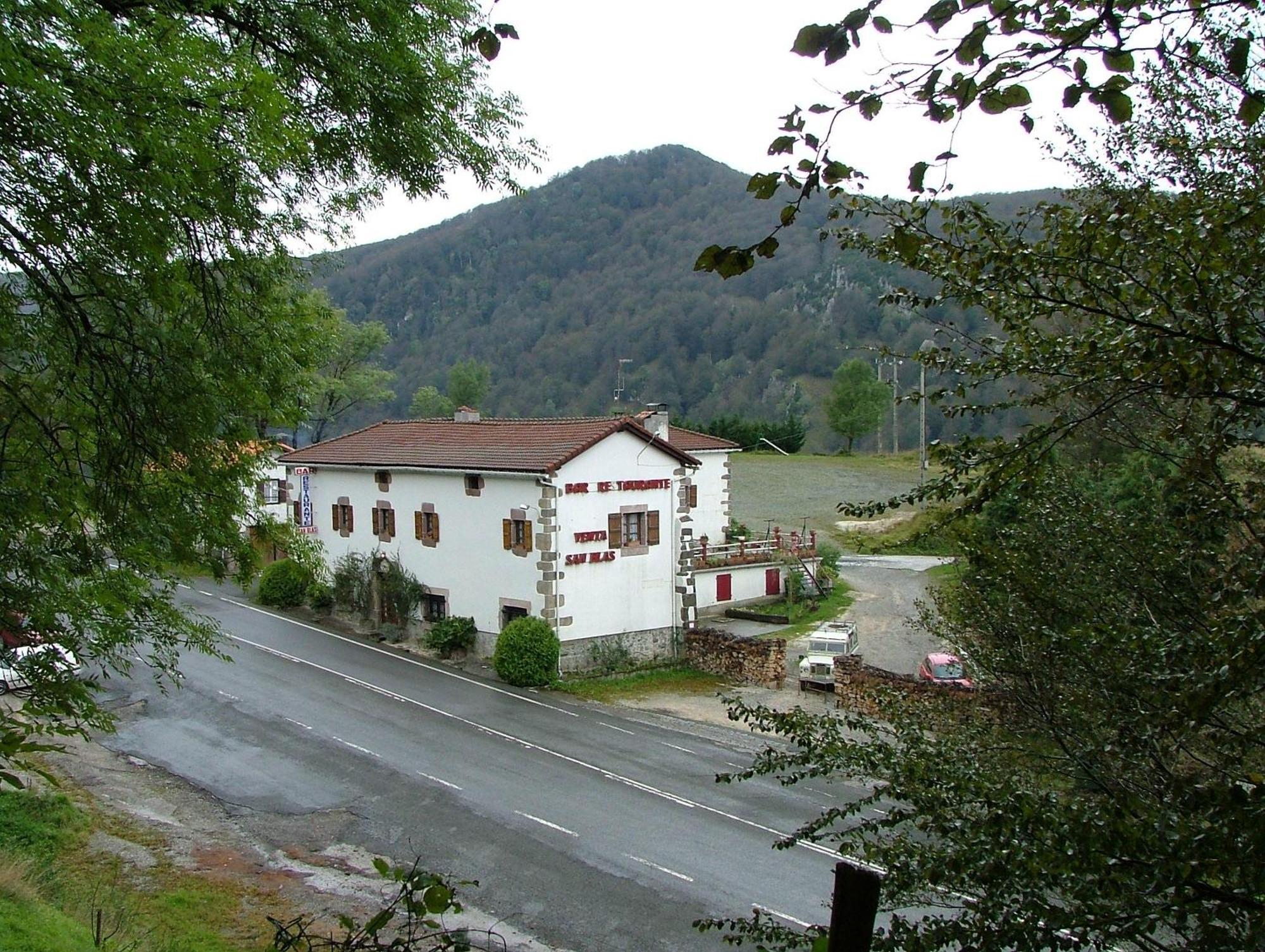 Hostal Venta San Blas Almándoz Dış mekan fotoğraf