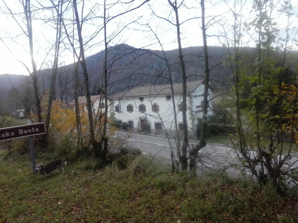 Hostal Venta San Blas Almándoz Dış mekan fotoğraf